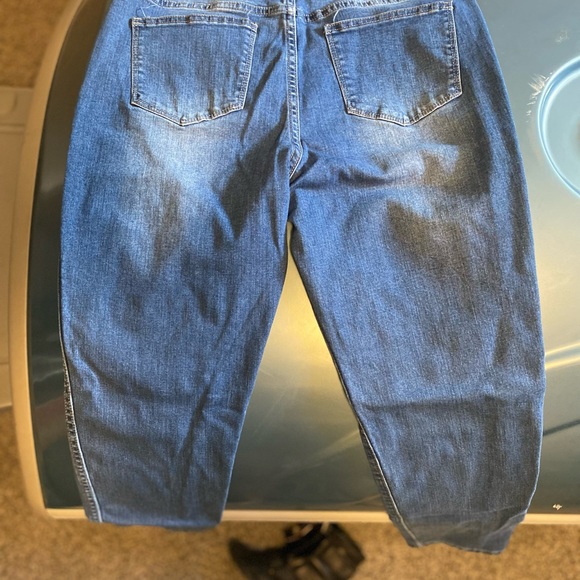 Great Smoky - Los Angeles High Rise Jeans. - Picture 3 of 4